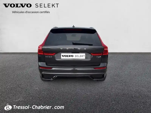 Volvo Xc60 t6 awd hybride rechargeable 253 ch+145 ch geartronic 8 ultra style dark — photo 4
