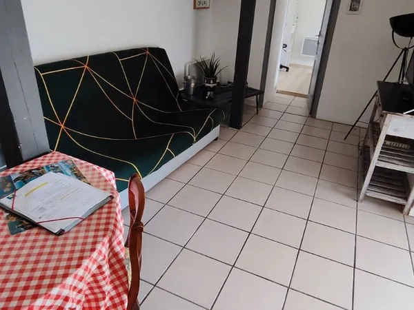 T2 34m² avec cour extérieure