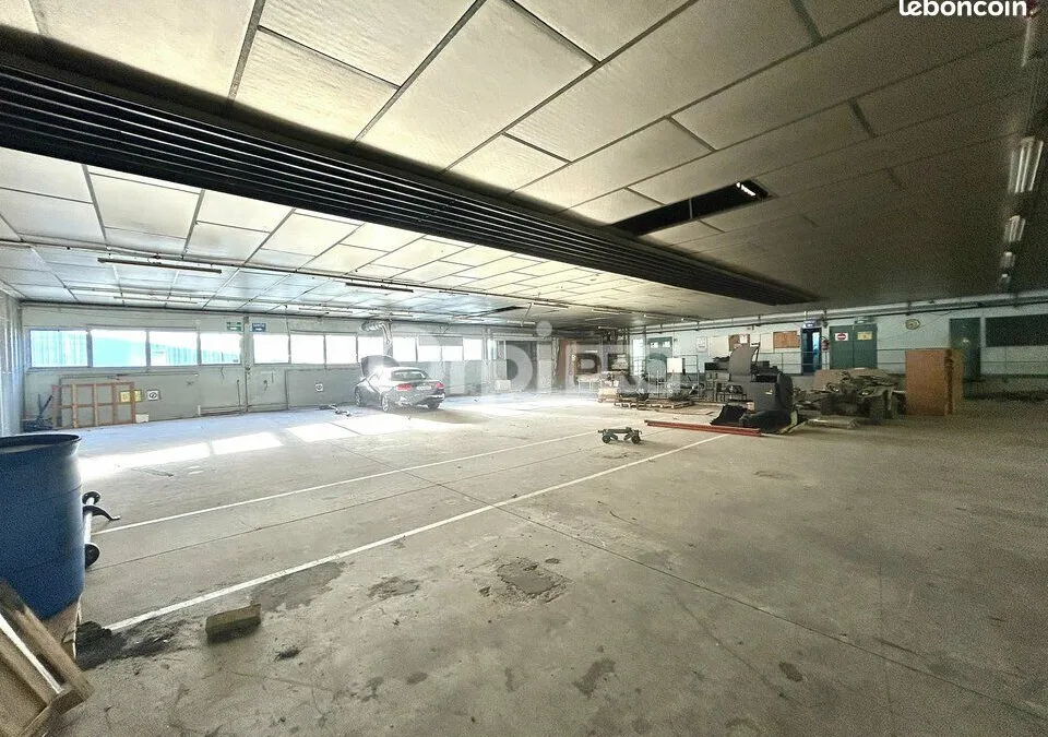 Photo 1