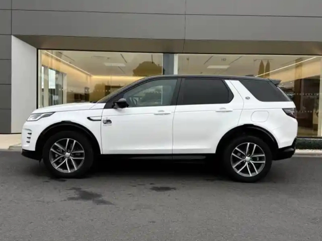 Land Rover Discovery Sport p270e phev 269ch dynamic se — photo 2