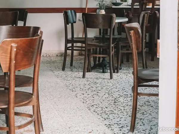 Restaurant 65 m² PARIS