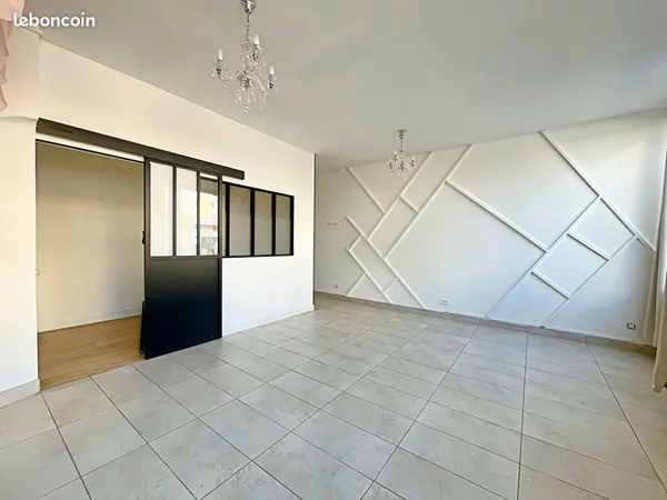 Local commercial 41 m² REIMS