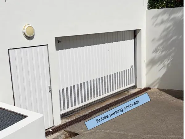 Garage sécurisé en sous-sol + Cellier privatif