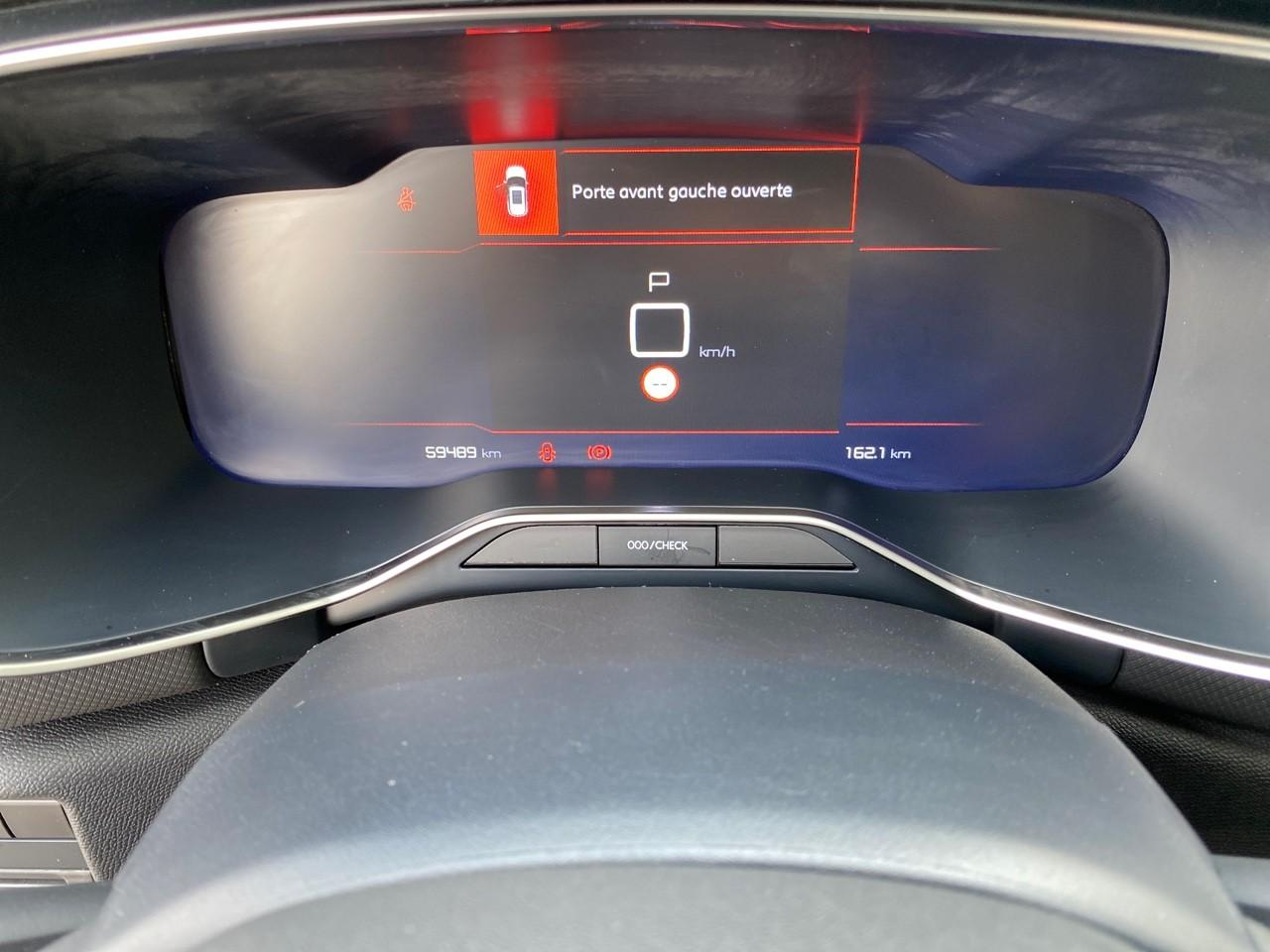 Citroën C5 Aircross puretech 130ch s&s shine eat8 — photo 24