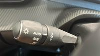Peugeot 2008 e-2008 156ch 54 kWh GT — photo 23