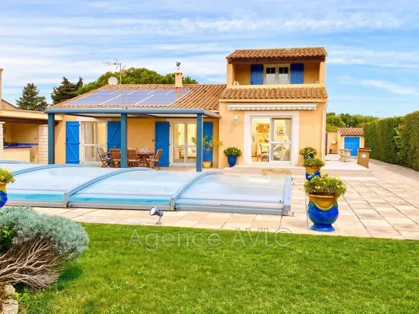 Villa 4 pièces 130 m²