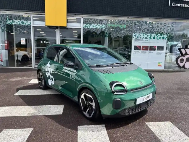 Renault Twingo e-tech electrique 80 ch autonomie urbaine — photo 4