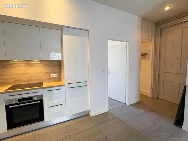 Vente T4 89 m2 rue de Bonne Grenoble