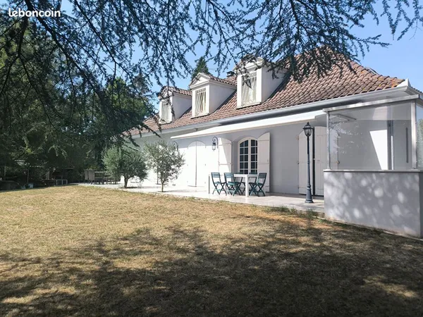 Maison 6 pièces 190 m²