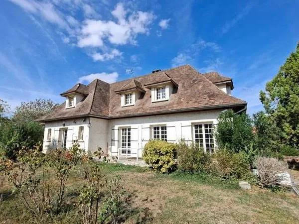 Maison 5 pièces 181 m²