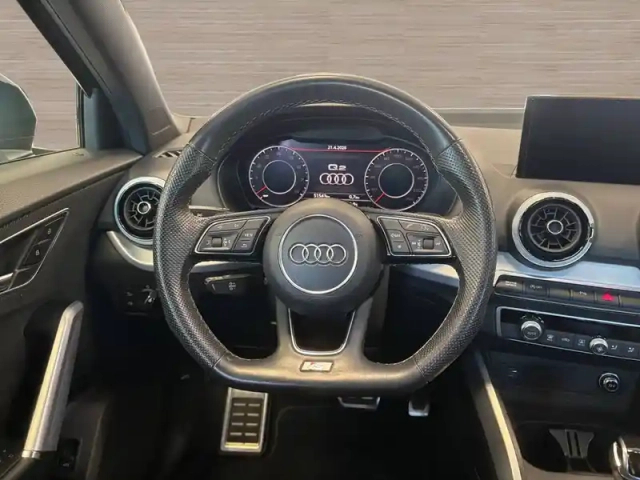 Audi Q2 35 tfsi 150 s tronic 7 — photo 54