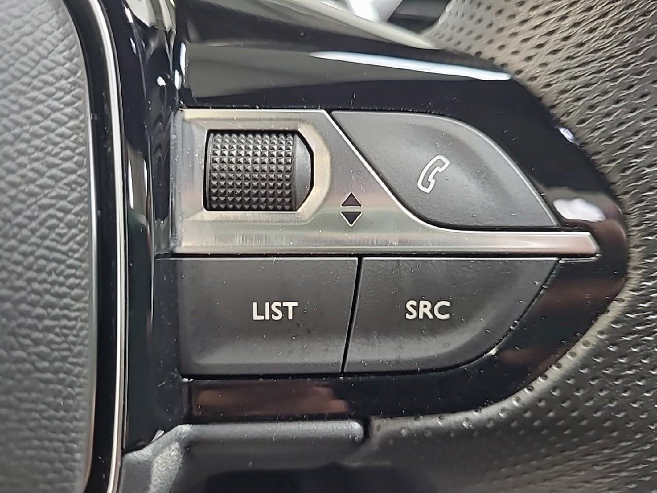 Peugeot 3008 puretech 130ch s&s eat8 gt — photo 23