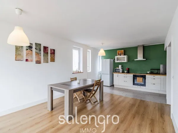 Appartement 4 pièces 96 m²