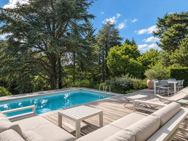 Maison 7 pièces 188 m²