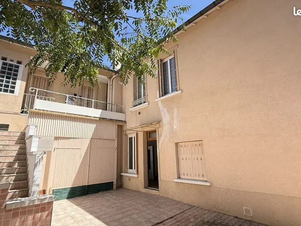 Immeuble 96 m²