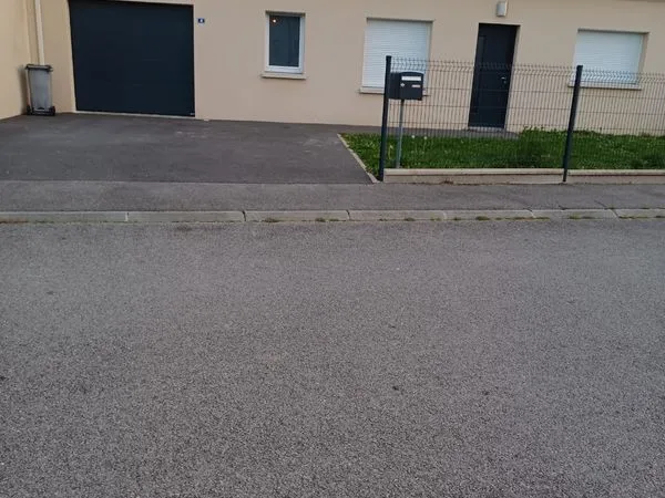 Loue maison montmirail