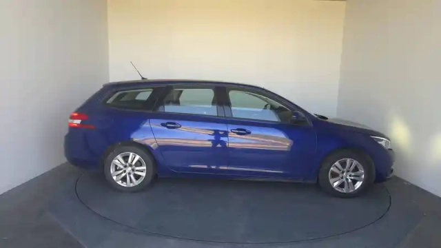 Peugeot 308 sw bluehdi 130ch s&amp;s bvm6 — photo 6