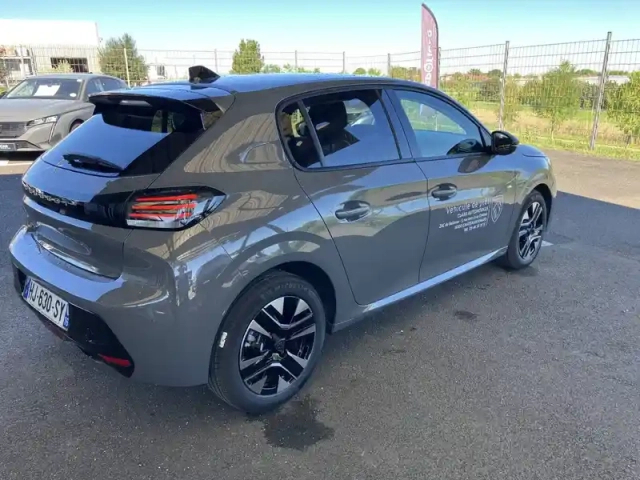 Peugeot 208 100 s&amp;s bvm6 — photo 17