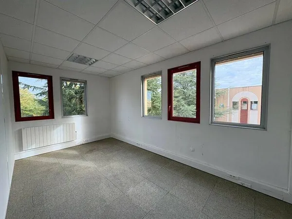 Bureau 53 m²