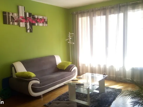 T2 50 m² avec balcon -Au pied Métro Flachet - Résidence Le Germinal