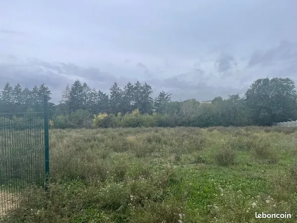 Terrain de 437 m² à AIRVAULT