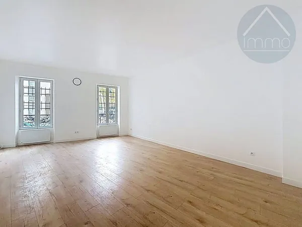 Studio 1 pièce 38 m²