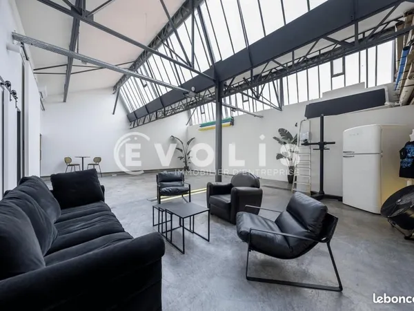 Bureaux 228 m²
