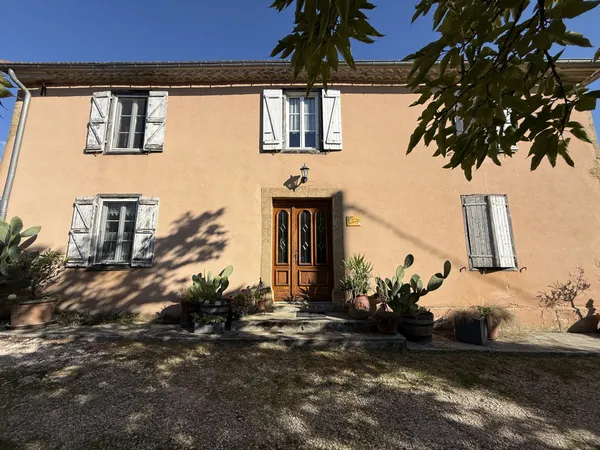 Maison 6 pièces 161 m²