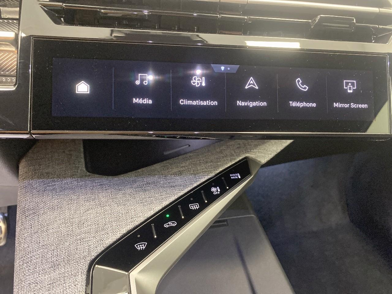Peugeot 5008 hybrid 136 e-dcs6 gt — photo 15
