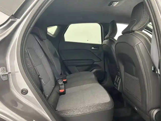 Renault Captur tce 90 ch — photo 25