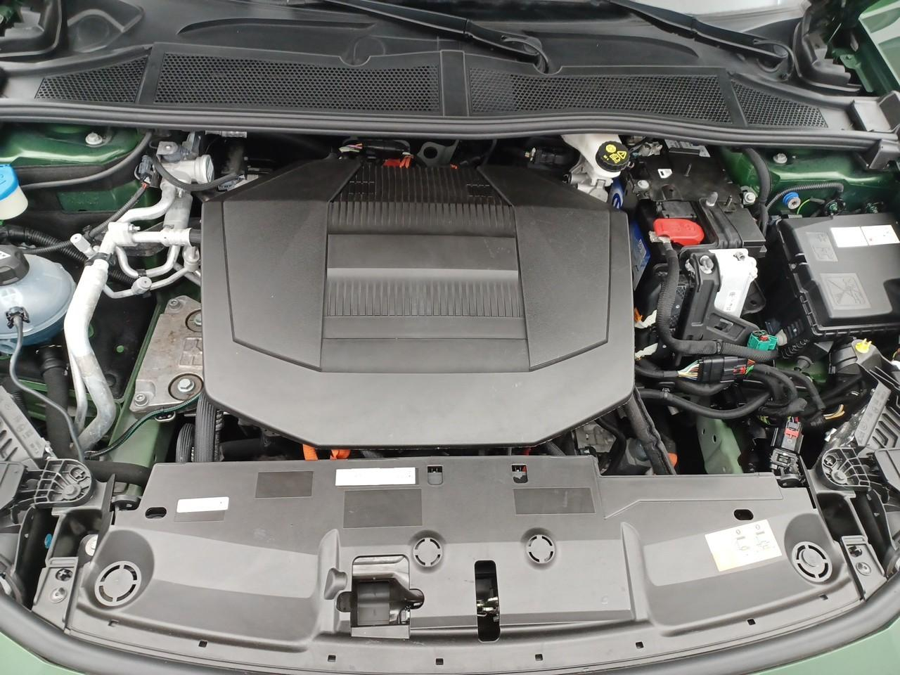 Peugeot 308 electrique 54 kwh 156ch allure — photo 12