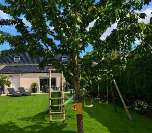 Maison 7 pièces 151 m²
