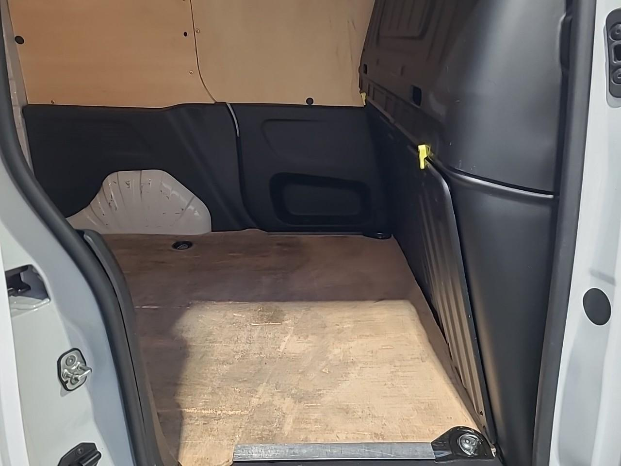 Peugeot Partner fourgon m 950 kg bluehdi 100 s&s bvm6 — photo 13