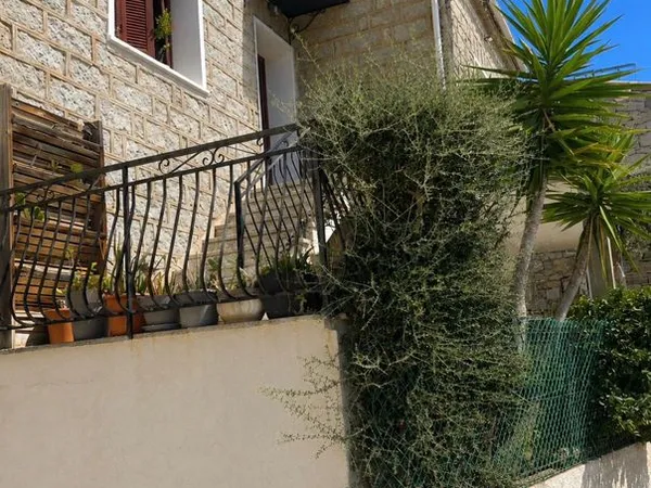Vends maison 3 chambres à Monacia d ´Aullene