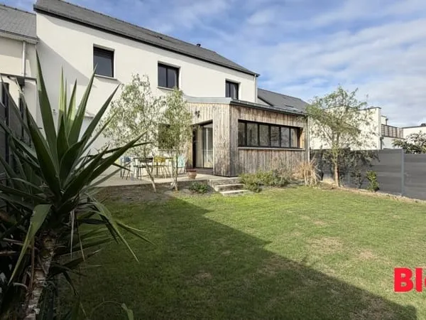 BLOT IMMOBILIER LIFFRE - MAISON A VENDRE - LIFFRÉ - 6 CHAMBRES