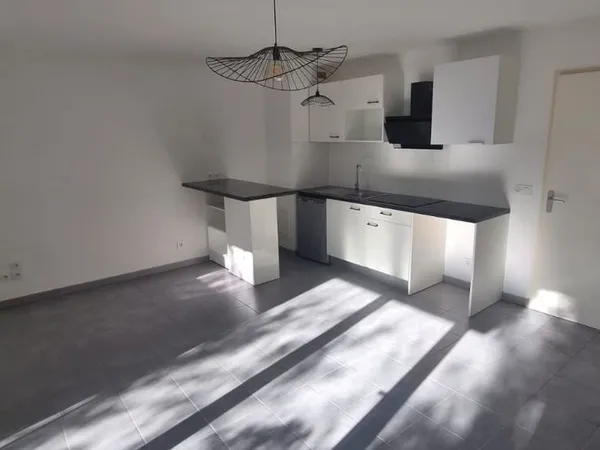 Appartement T2 à louer à Seilh