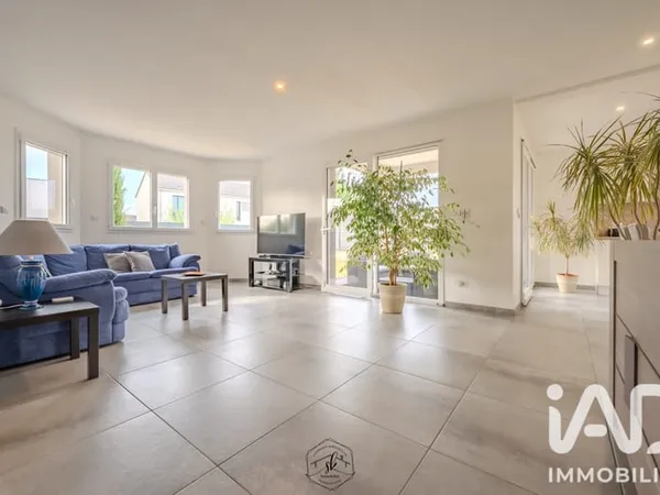 Maison 5 pièces 140 m²