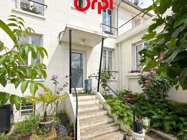 Maison 5 pièces 147 m²
