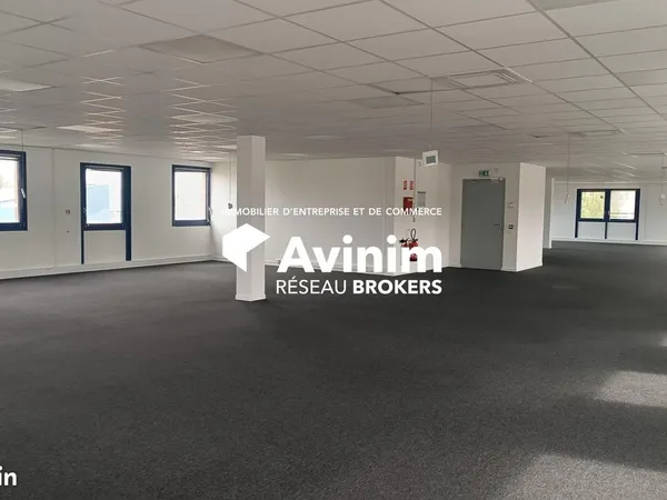 Bureaux 157 m² Wasquehal