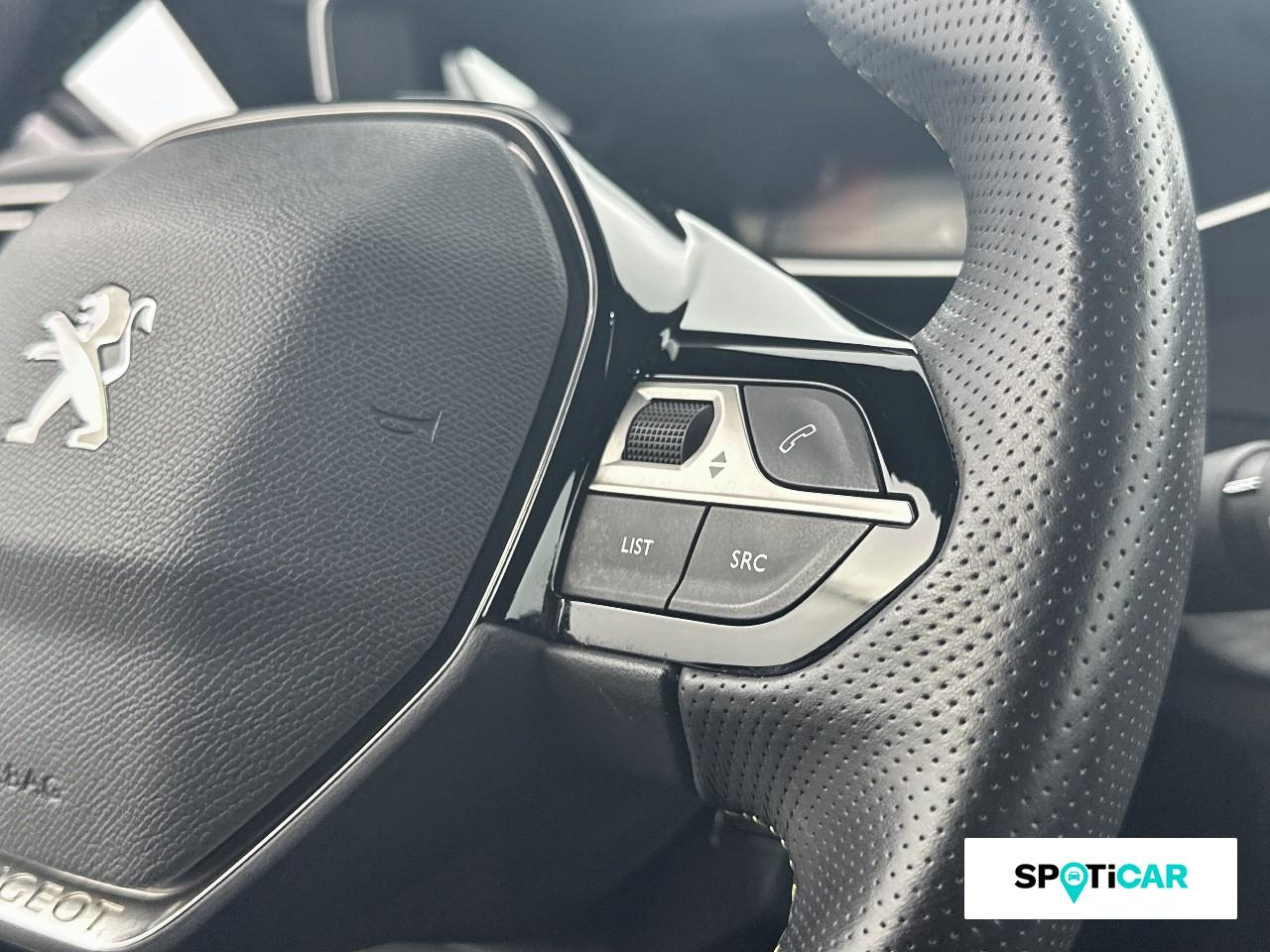 Peugeot 2008 suv 2008 gt puretech 130 s&s bvm6 — photo 16
