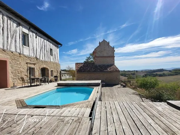 Ferme 15 pièces 392 m²
