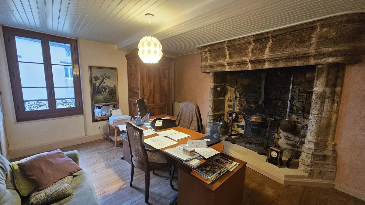 Photo 4