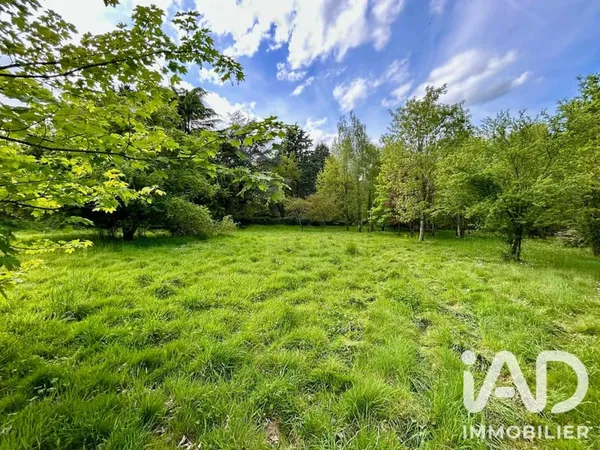 Terrain 2326 m²