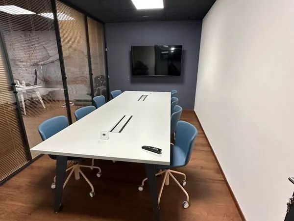 à vendre - bureaux haut de gamme entièrement équipés