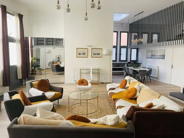 Maison 5 pièces 200 m²
