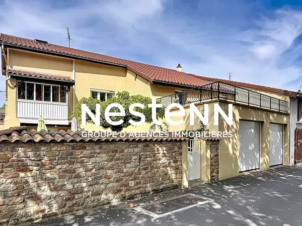 À vendre, Maison de ville rénovée 5 pièces - Charnay-lès-Mâcon