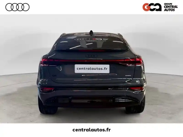 Audi E-Tron q6  sportback 387 ch 100 kwh quattro — photo 4
