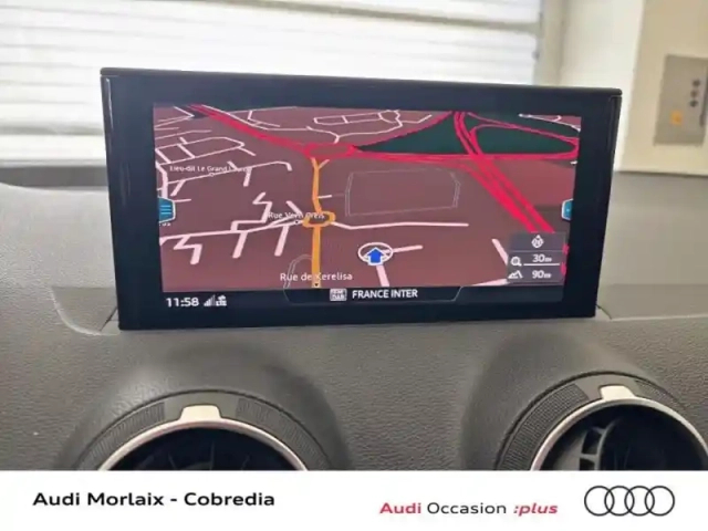 Audi Q2 30 tdi 116ch business line s tronic 7 — photo 10