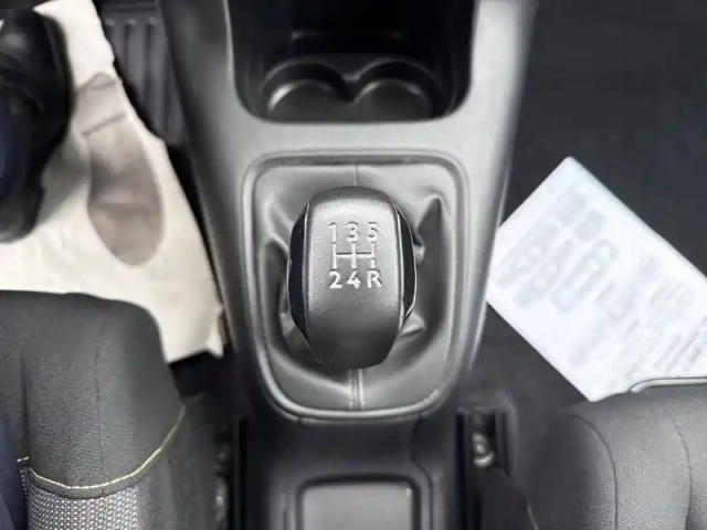 Citroën C3 puretech 83 s&amp;s bvm5 — photo 37