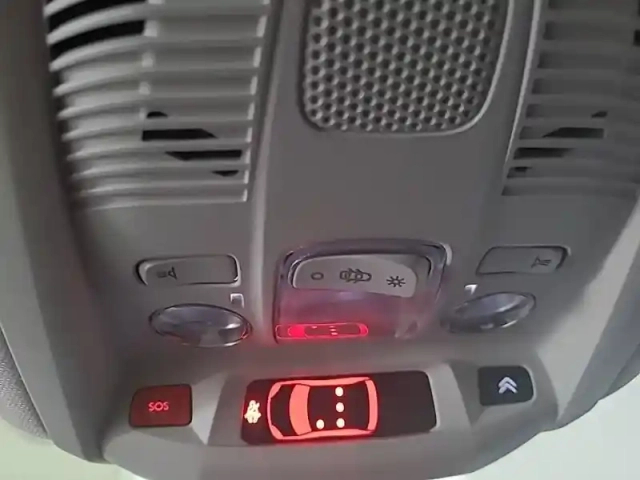 Citroën C5 Aircross bluehdi 130 s&amp;s eat8 — photo 26